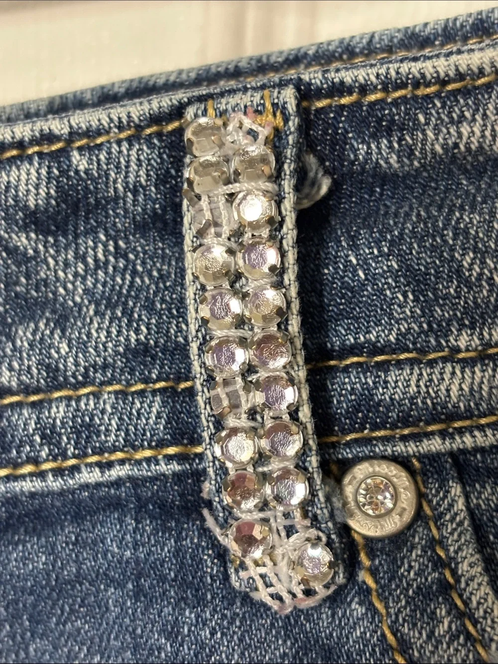 Miss Me Windsor Blue Distressed Denim Long Shorts Size 29 Rhinestone camouflage